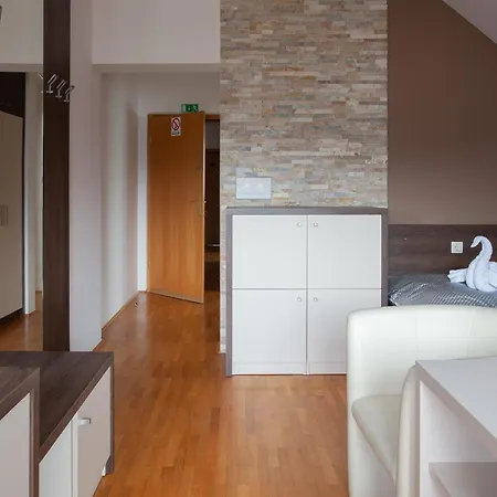 بينشون بيت ضيافة بليد