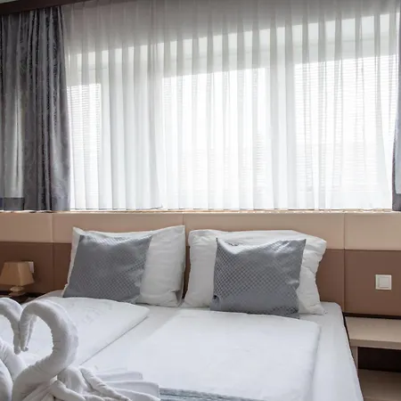 Konukevi Pension Bled 4*