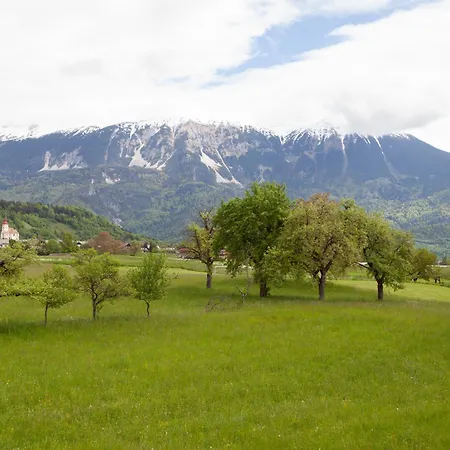 بينشون بيت ضيافة بليد