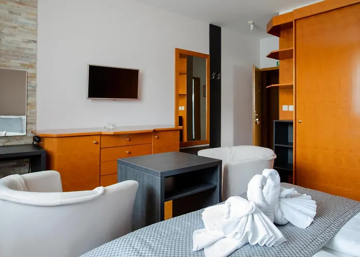 布莱德膳食公寓酒店 招待所